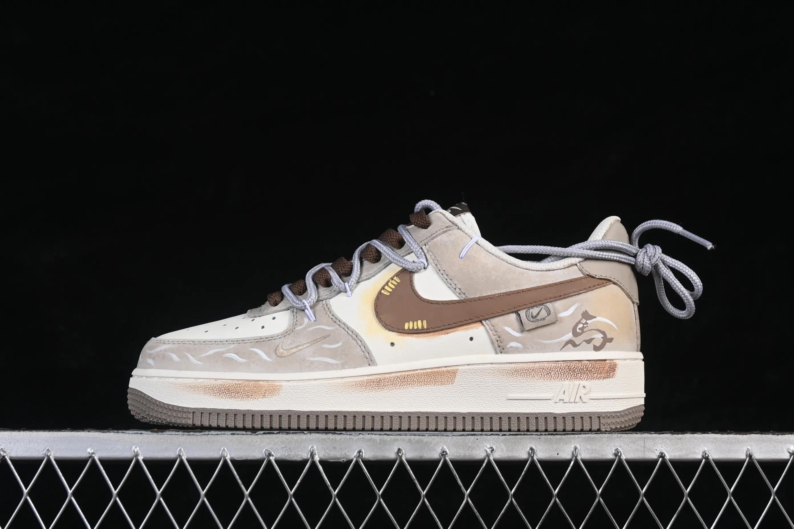 All categories Nk Air Force 1 Air Force series Nk Air Force 1 Low Air Force low-top Nike Air Force 1'07 Low "Armored Steed" Hand-painted graffiti Air Force One low-top casual sneakers DB3301-818